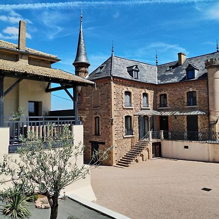 Le Petit Chateau De Sathonat - Horizon Paradis サン＝タムール＝ベルヴュ エクステリア 写真